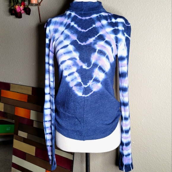 Free People Tie Dye Long Sleeve Mock Neck Top - Picture 2 of 9